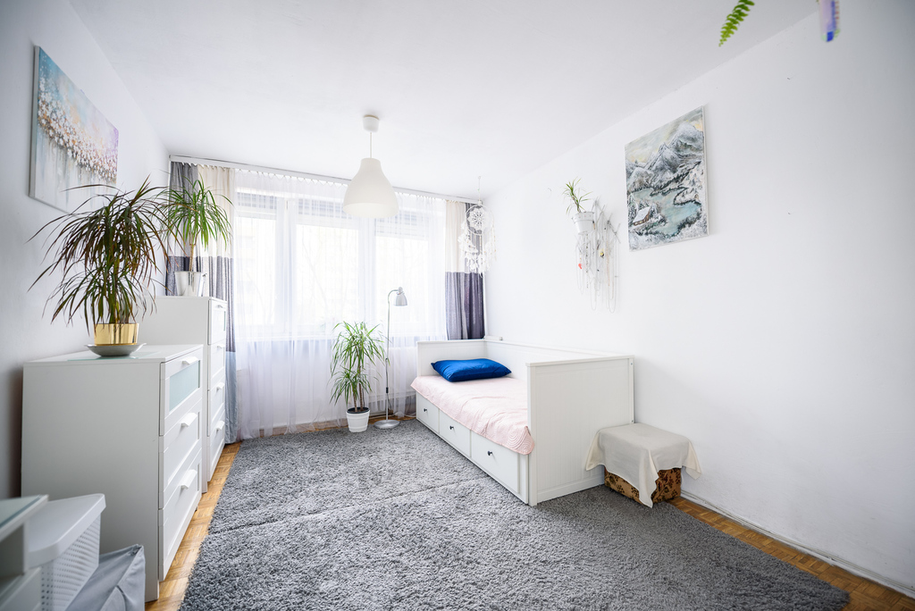 42,5 m² z balkonem i osobną kuchnią w super cenie!