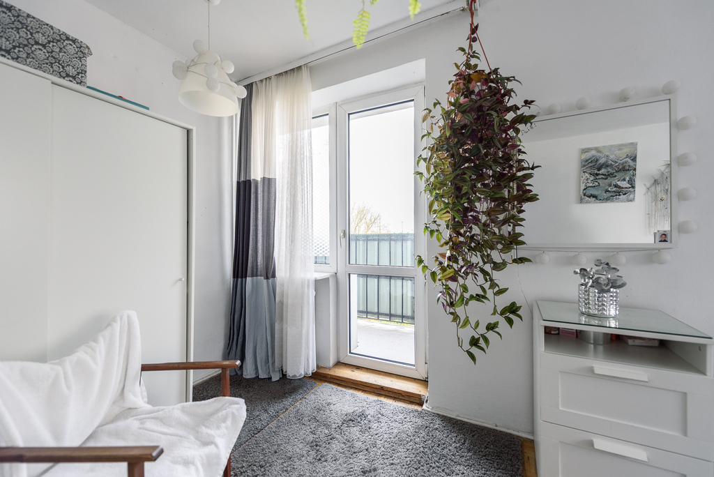 42,5 m² z balkonem i osobną kuchnią w super cenie!