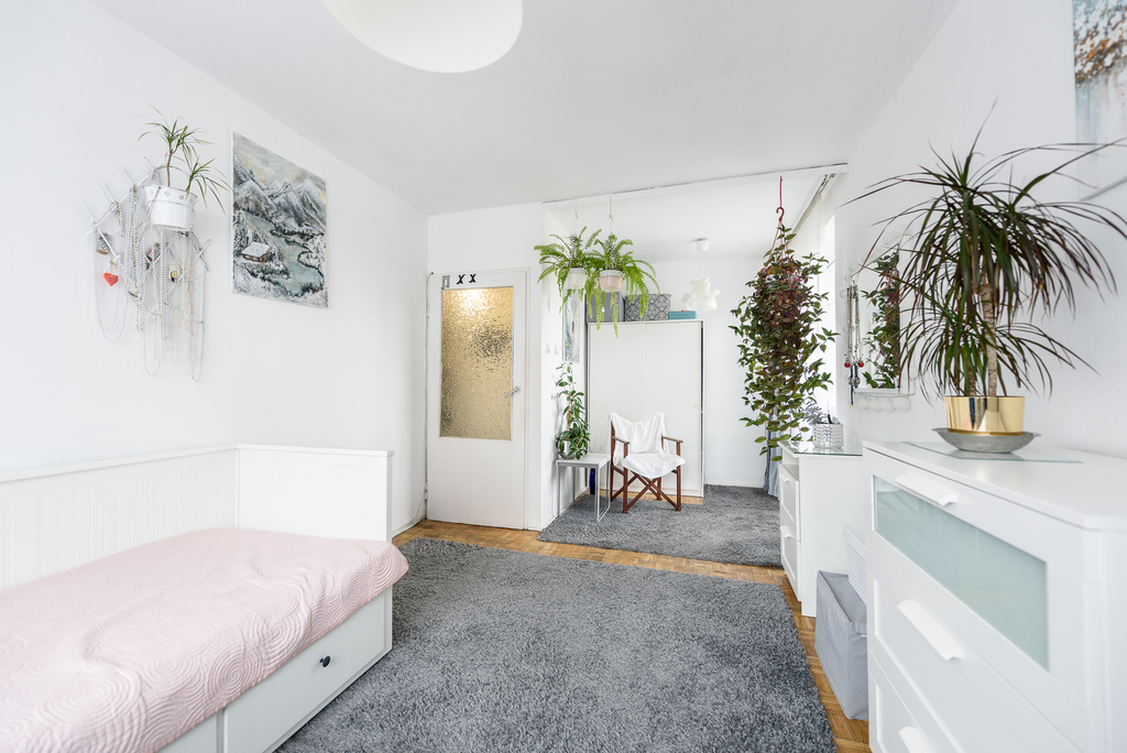 42,5 m² z balkonem i osobną kuchnią w super cenie!