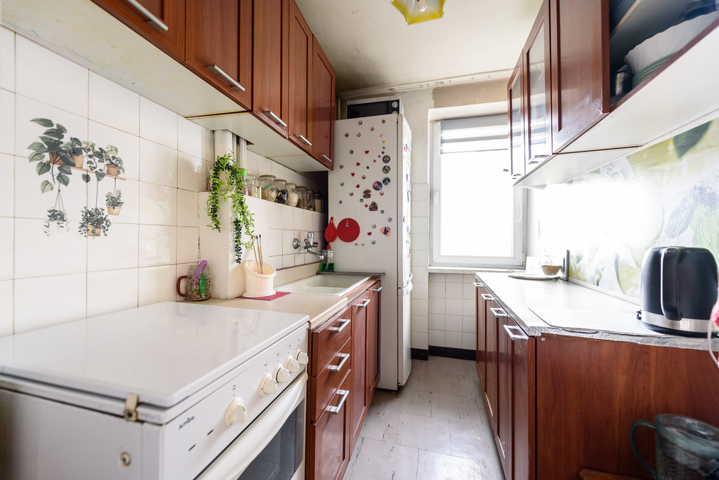 42,5 m² z balkonem i osobną kuchnią w super cenie!