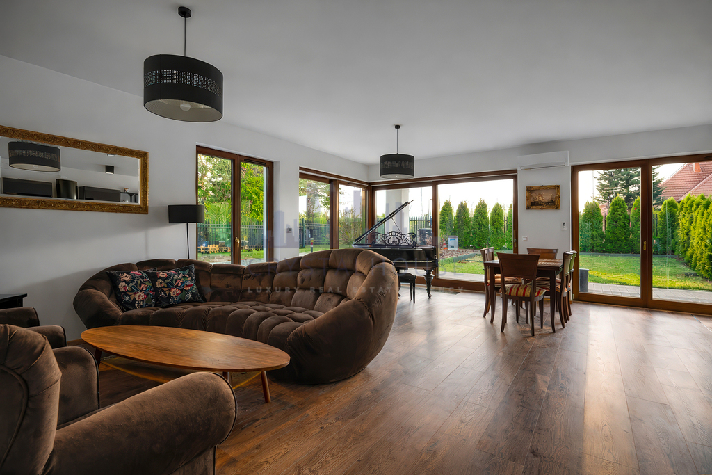 DOM 210 m² | KAMERALNE OSIEDLE | URSYNÓW