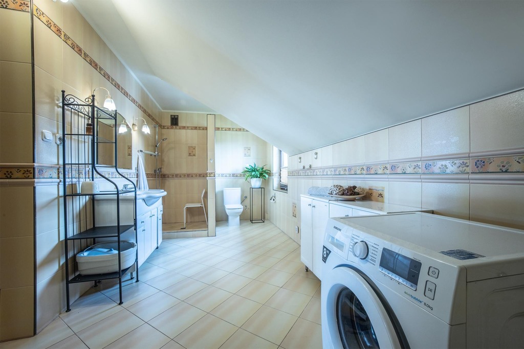 Wyjątkowa Rezydencja z Duszą – 386 m² Przestrzeni