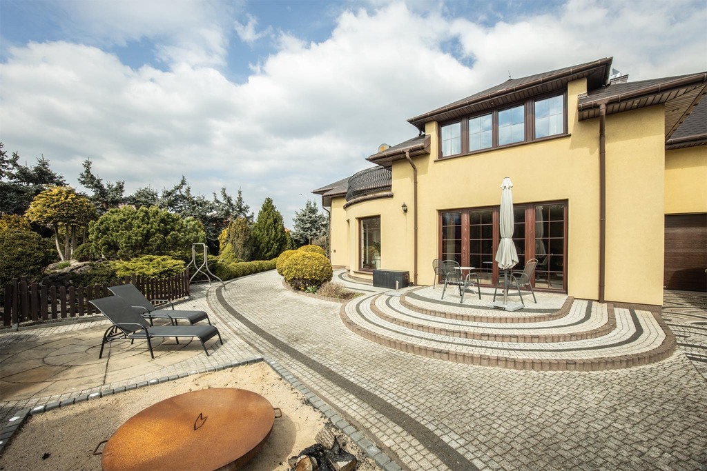 Wyjątkowa Rezydencja z Duszą – 386 m² Przestrzeni