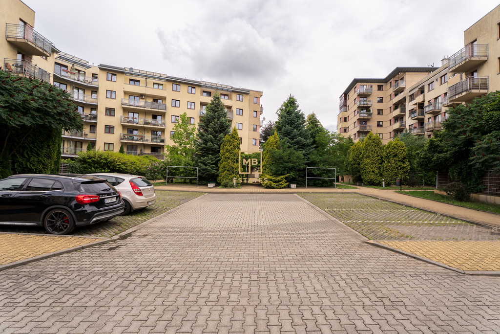 2 pokoje | Balkon | Os. Europejskie| UJ