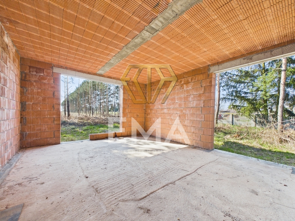 Dom 130 m² z dużą działką – Latosówka