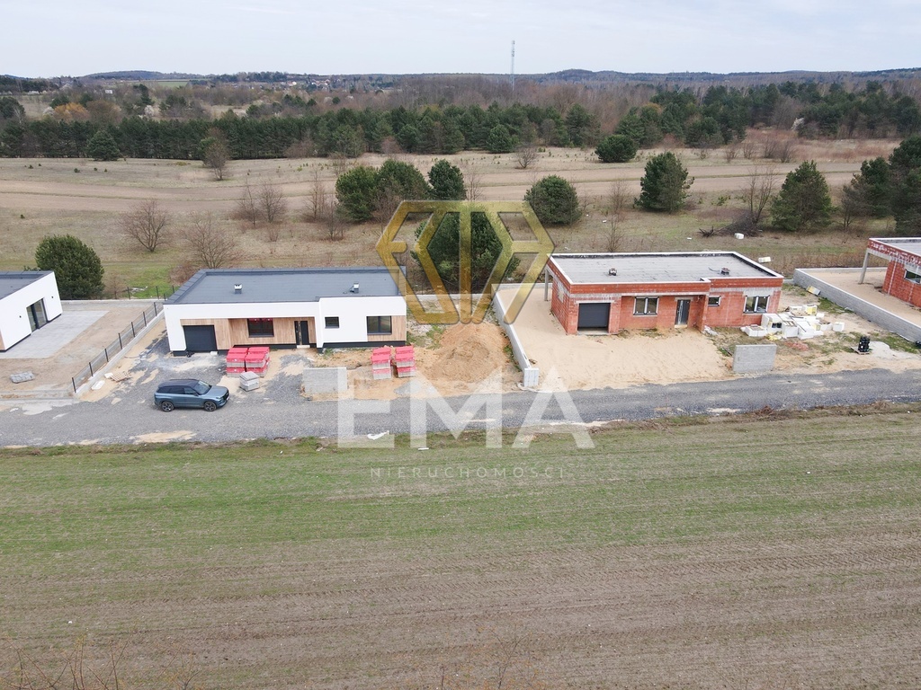 Dom przy lesie w Częstochowie – Mirów