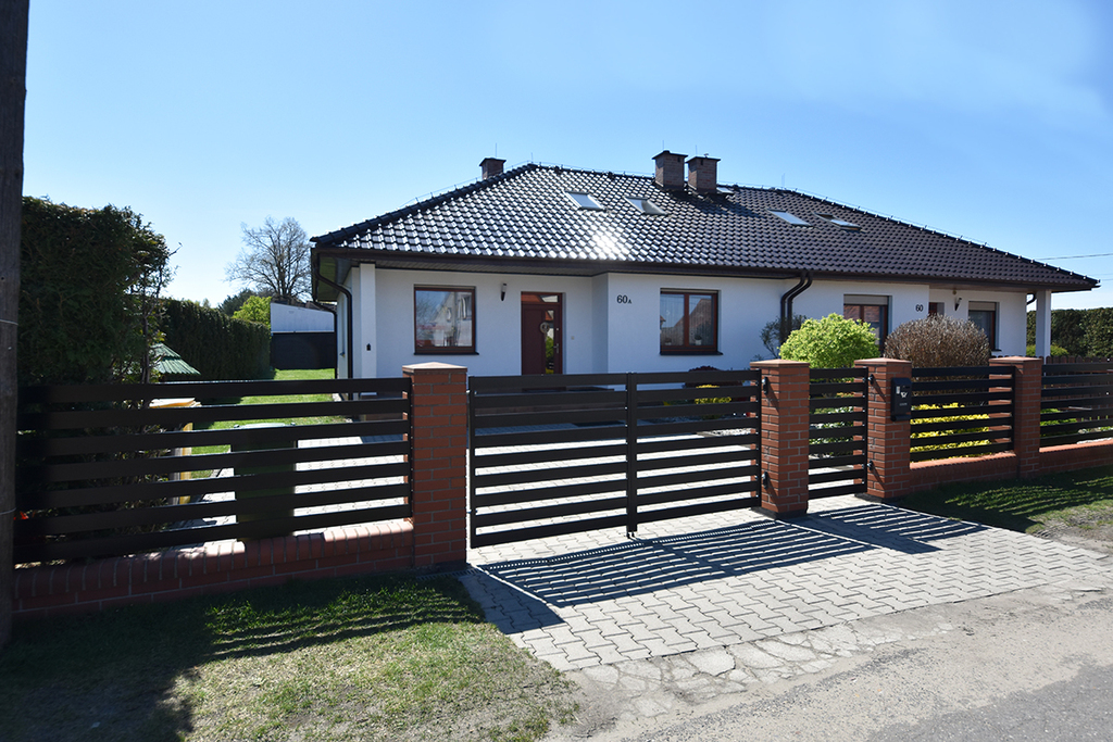 Dom w zabudowie bliźniaczej,Łubniany,Opolskie