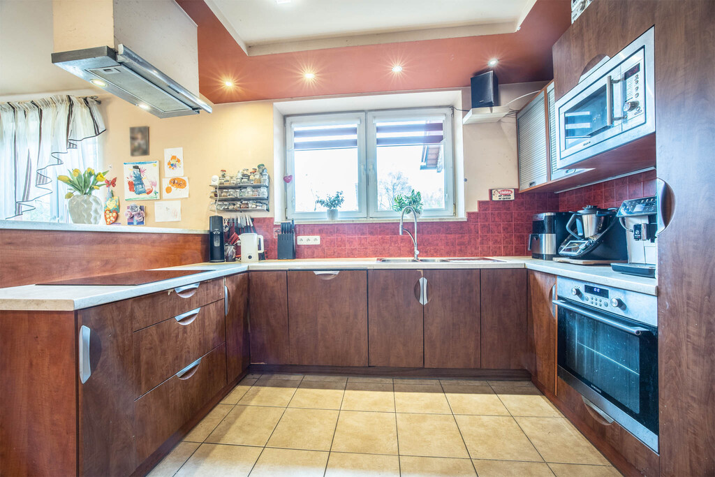 Solidny dom 186m² w cichej części Aleksandrowa