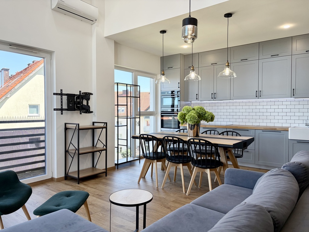 Loftowy apartament 87,53 m²| taras |Przecław