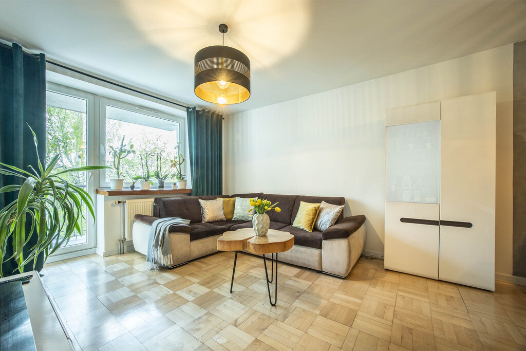 Zgierska Perełka: Imponujące 92 m² z tarasem