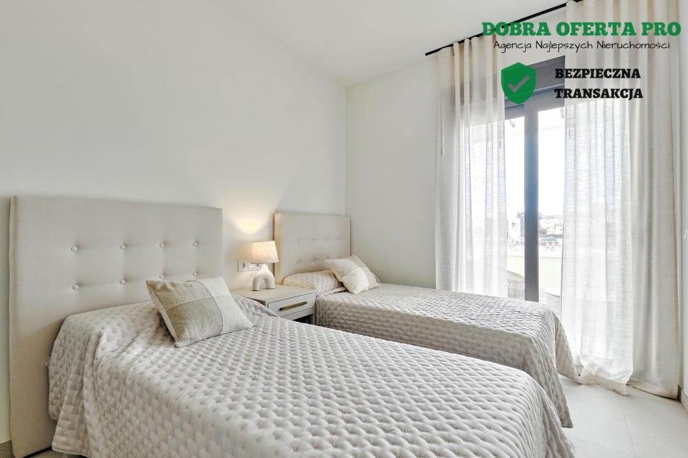 Bungalow 98 m² blisko jezior Torrevieja