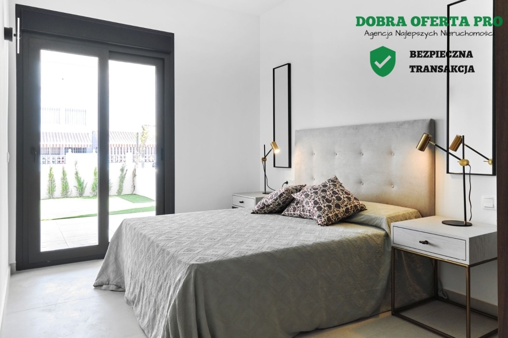 Bungalow 98 m² blisko jezior Torrevieja