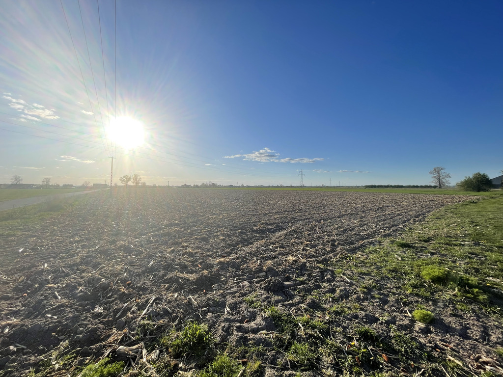Tęcza nie kłamie, tu jest złoto! 1615 m²