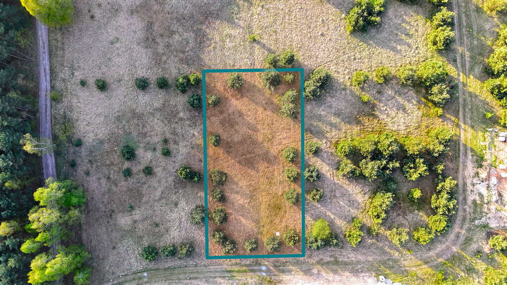Oaza spokoju pod samym lasem – działka 1463 m²