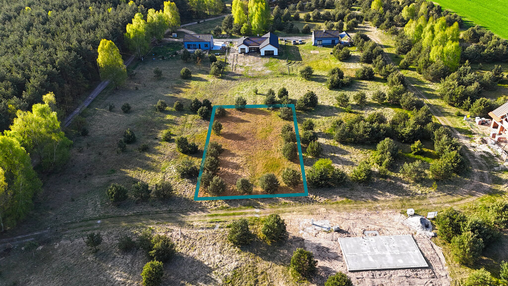 Oaza spokoju pod samym lasem – działka 1463 m²