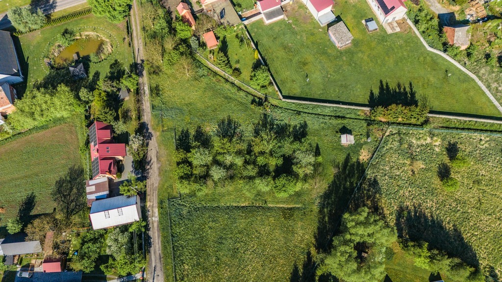 Działka z duszą i widokiem na Pałac
