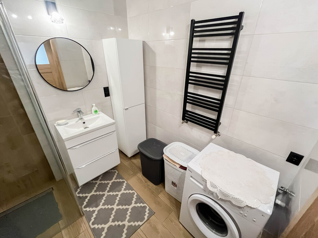 Dom po remoncie 106,5m2 działka 2873m2 + choinki