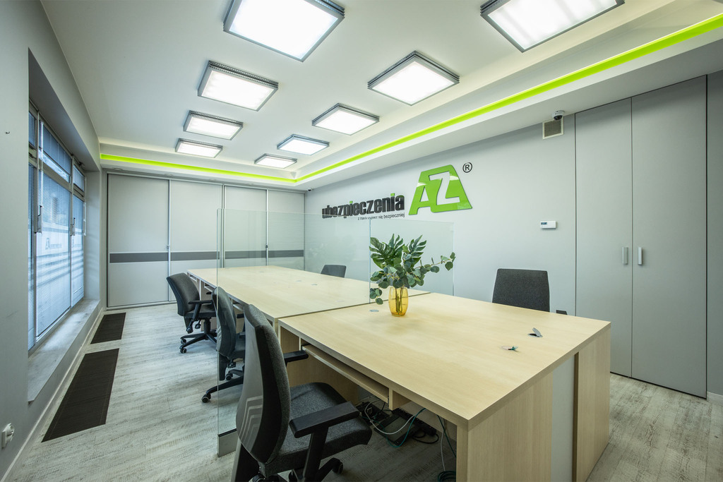 Prestiżowy lokal z monitoringiem i parkingiem