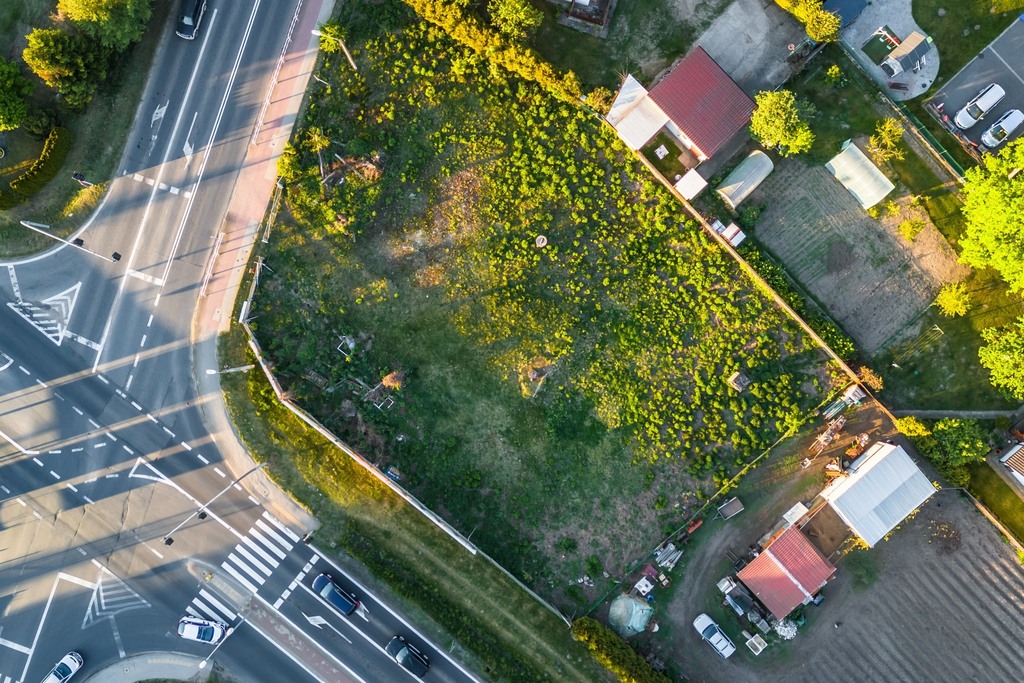 Duża działka pod dom lub inwestycję, blisko A2