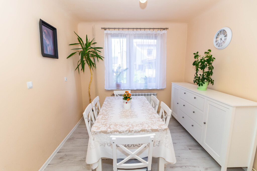 Funkcjonalny dom 91m2 na działce 334m2 Ćmielów
