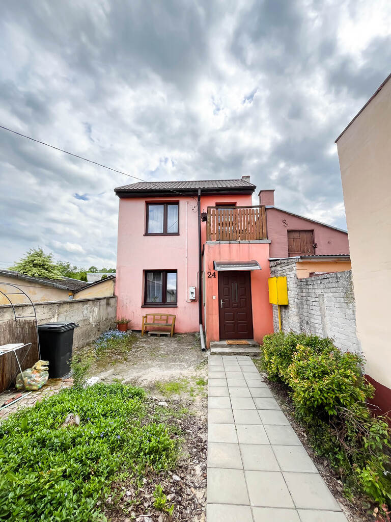 Funkcjonalny dom 91m2 na działce 334m2 Ćmielów