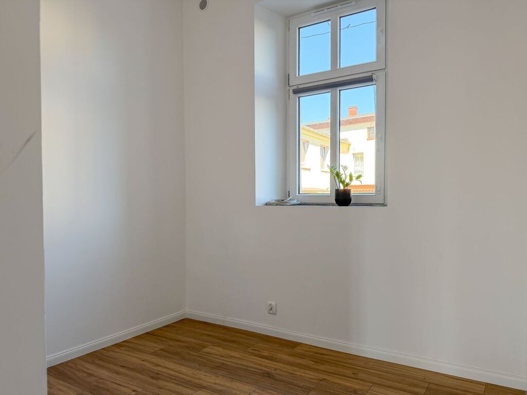 Loftowy Klimat w Kamienicy | 3 Pokoje | Parter