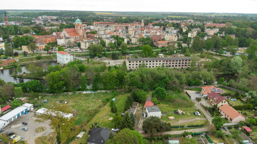 Dom Żagań bardzo duża działka
