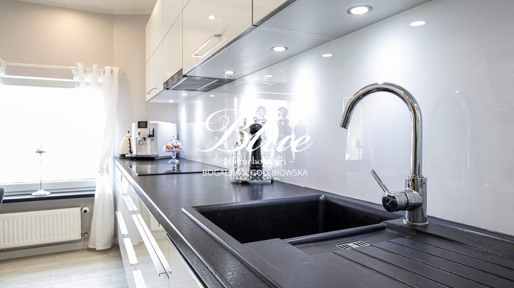 Apartament z duszą w pięknej wykończonej kamienicy