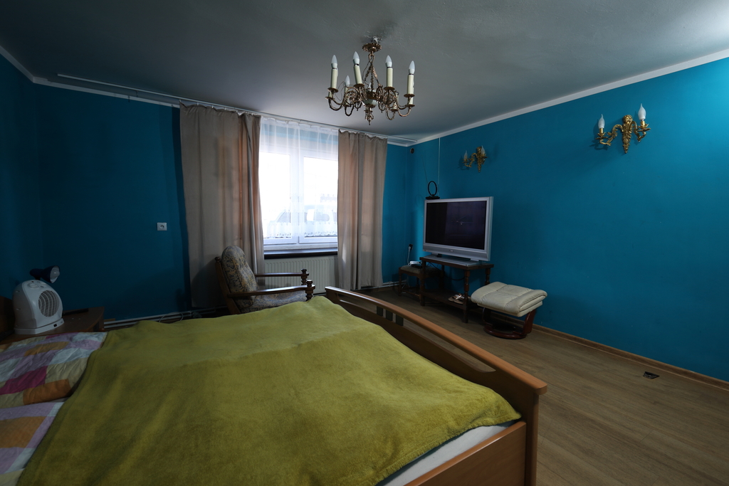 Posiadłość z halami 1030 m² | Długomiłowice