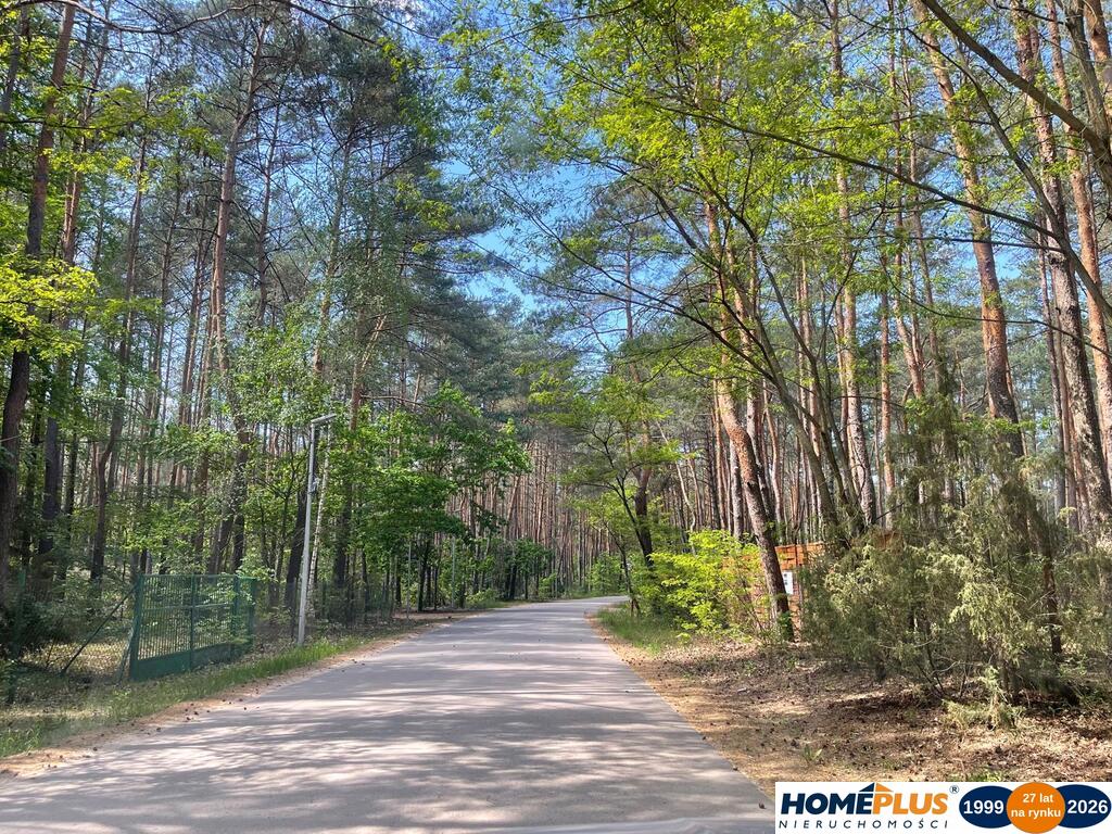 Atrakcyjna działka 2190 m², las i rzeka.