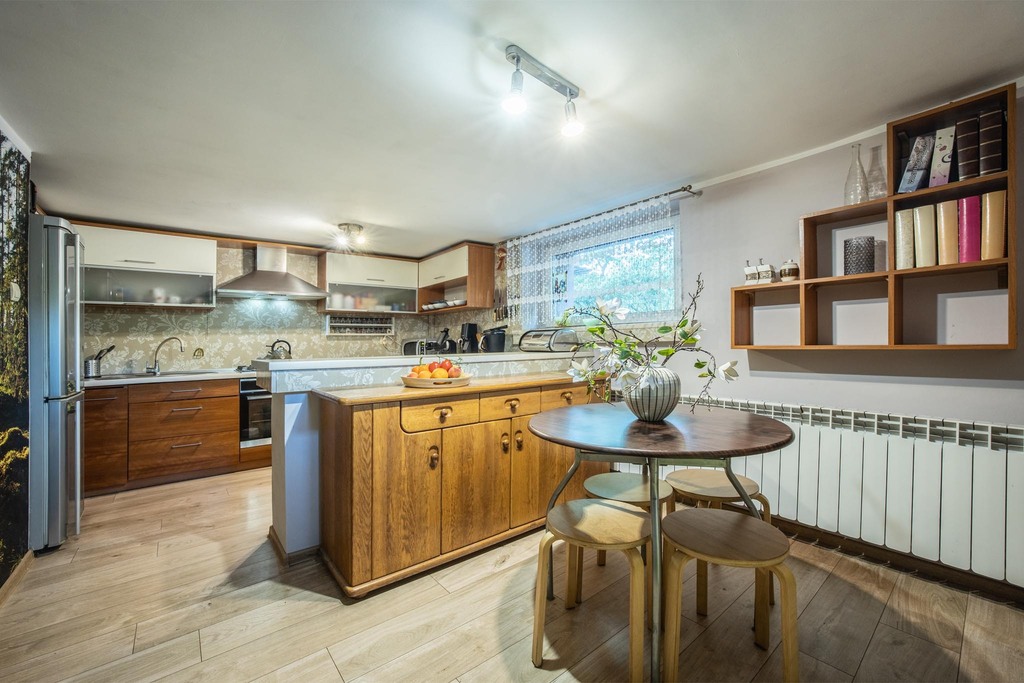 Teodory-Osiedle 79 m², 2 poziomy, taras i las