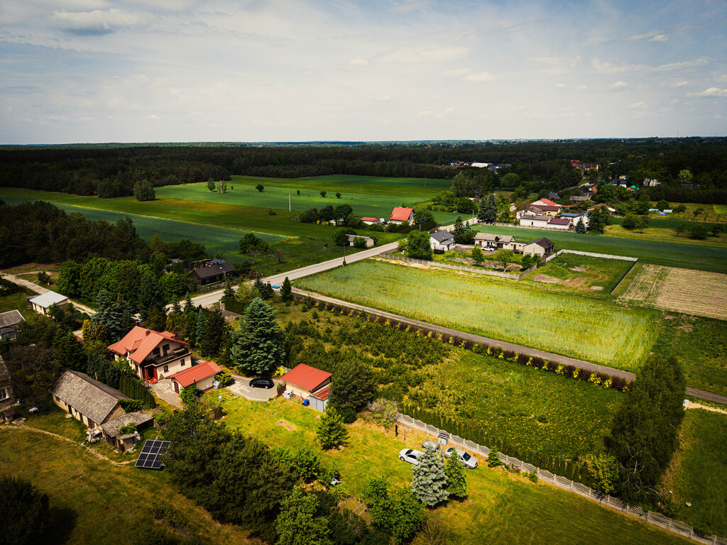 Działka budowlana 3132 m² z ogrodzeniem i mediami