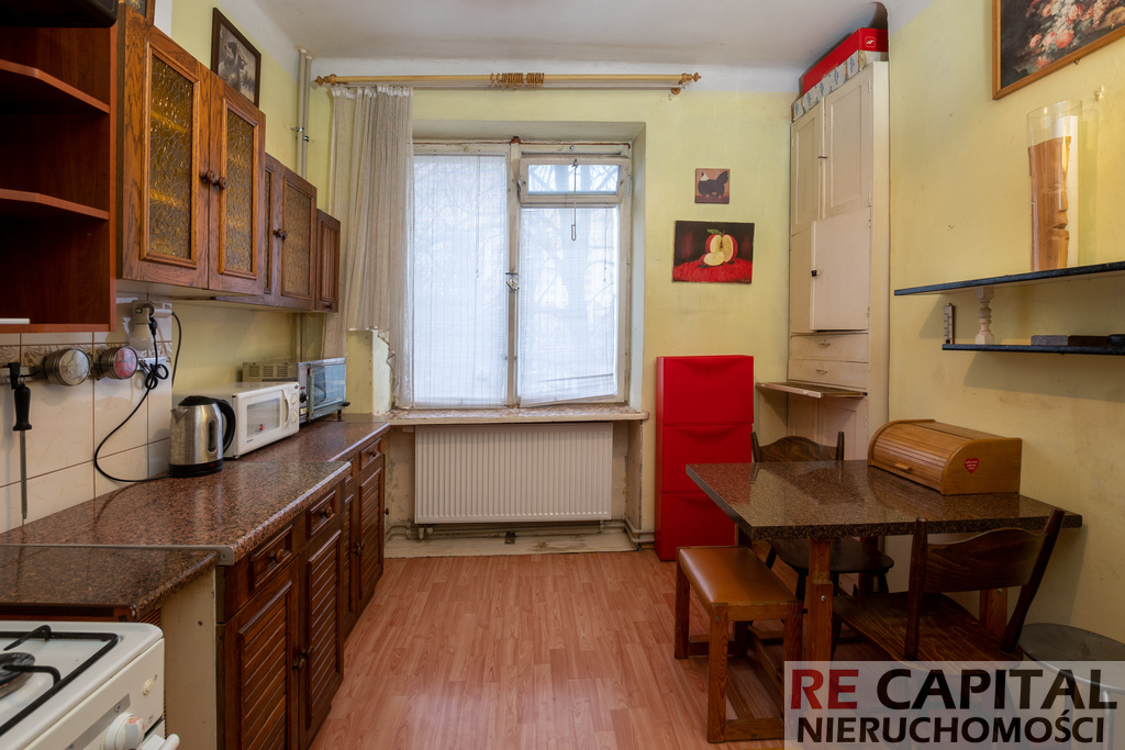 Dobra cena 35m2 , zabytkowa kamienica Praga