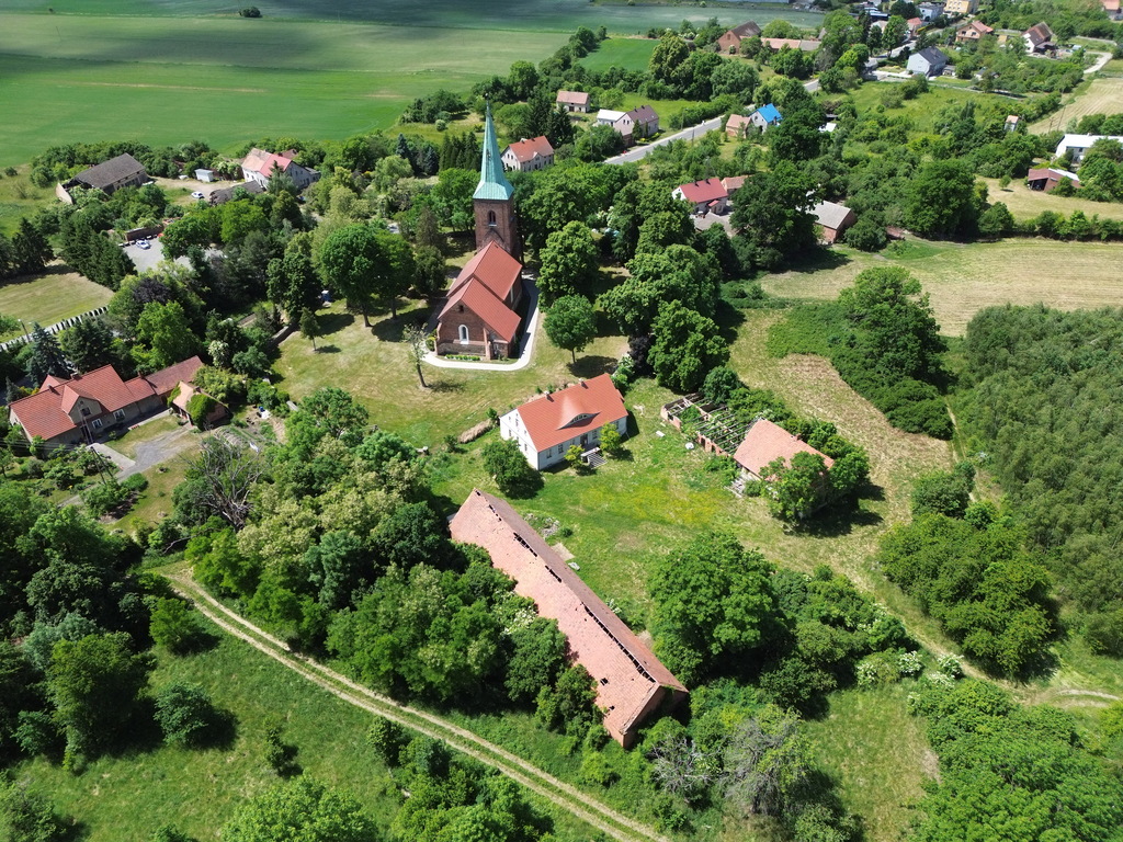 Siedlisko z duszą–2,26 ha prywatności pod Lubinem