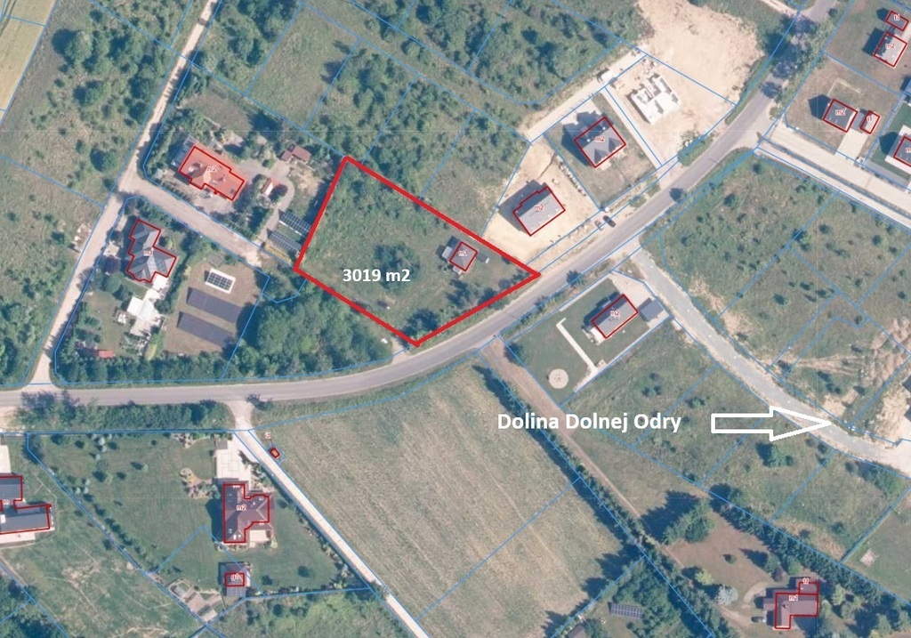 Działka z pięknym widokiem i z domem 70 m2