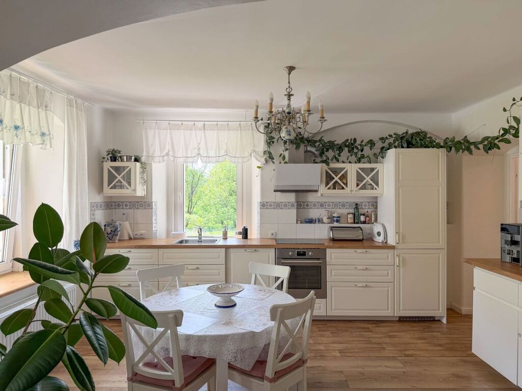 Luksus i Potencjał w Jednym | 350 m² | Dz. 2130 m²