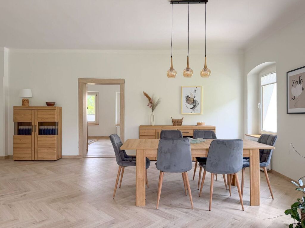 Luksus i Potencjał w Jednym | 350 m² | Dz. 2130 m²