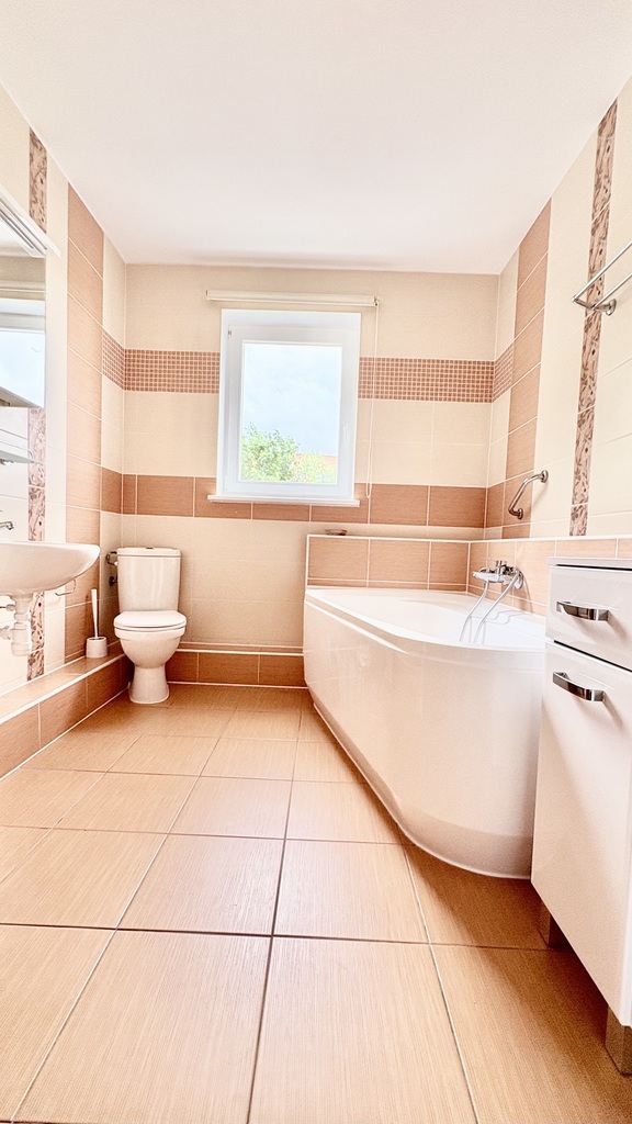 86,4 m² komfortu/2 balkony/2 łazienki/2 garderoby
