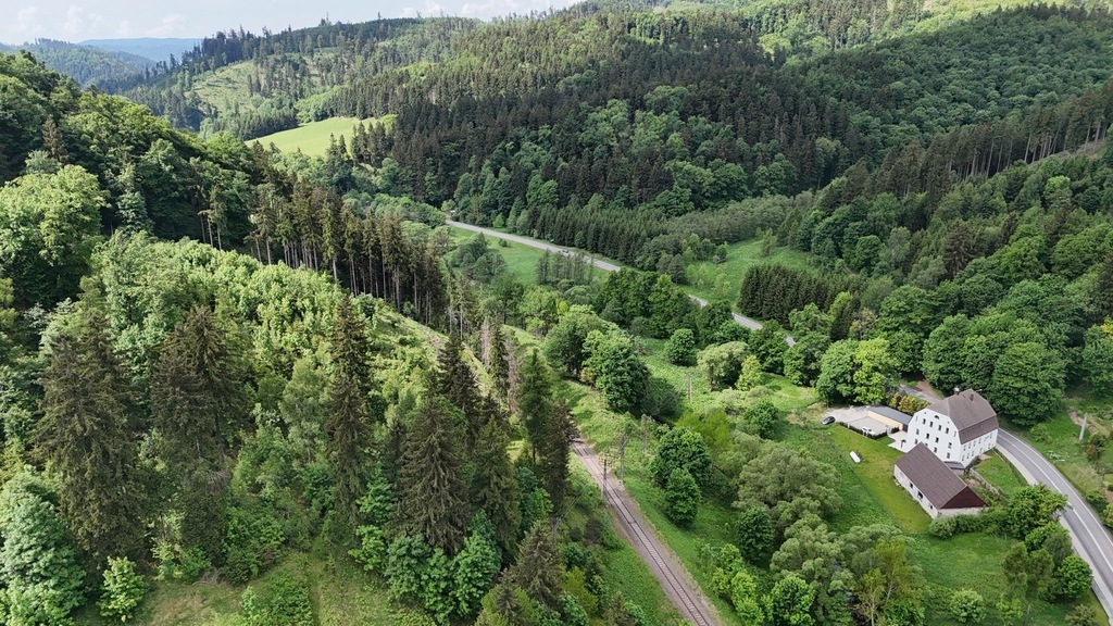 Luksus i Potencjał w Jednym | 350 m² | Dz. 2130 m²