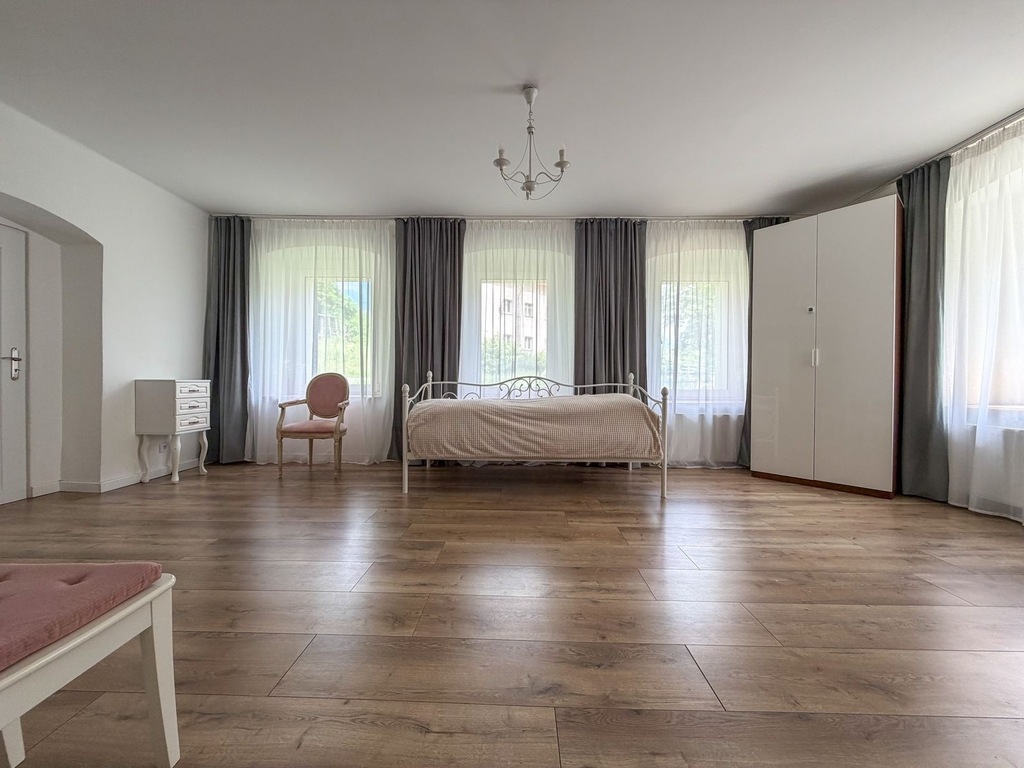 Luksus i Potencjał w Jednym | 350 m² | Dz. 2130 m²