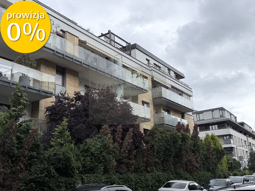 wygodny apartament w Miasteczku, 2 sypialnie