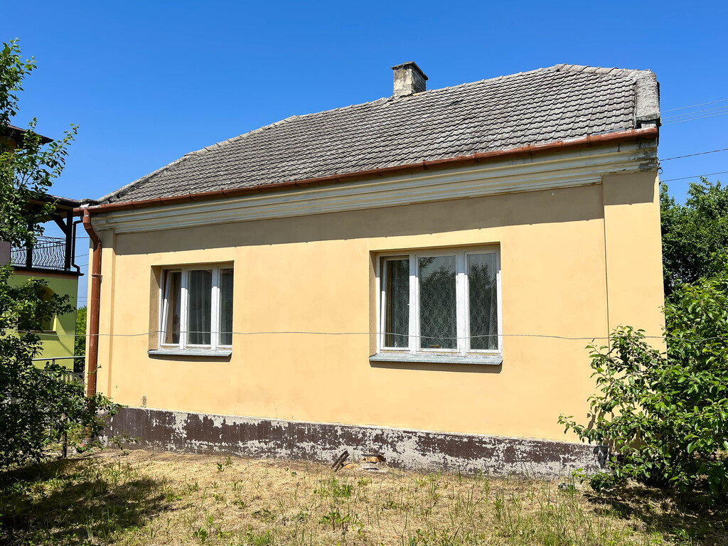 Dom 64m2 działki budowlane 1191m2 Ćmielów