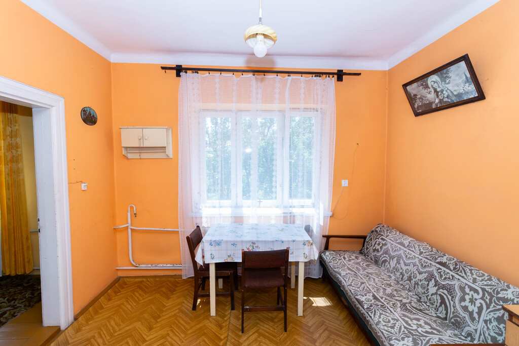 Dom 64m2 działki budowlane 1191m2 Ćmielów