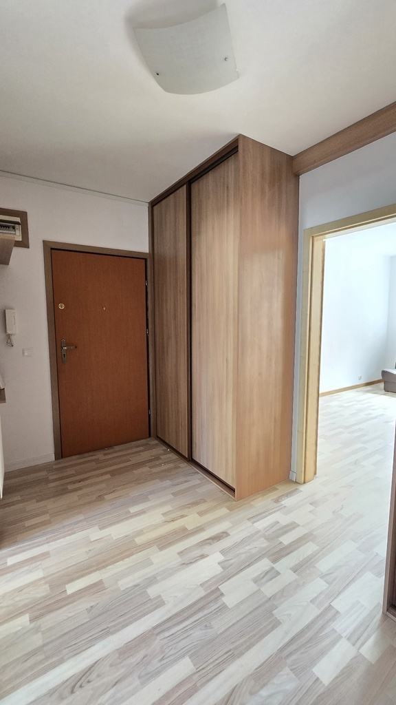 Rozkładowe 3 pokojowe mieszkanie z balkonem