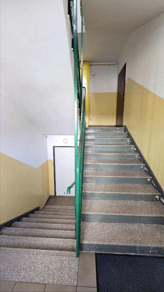 Rozkładowe 3 pokojowe mieszkanie z balkonem