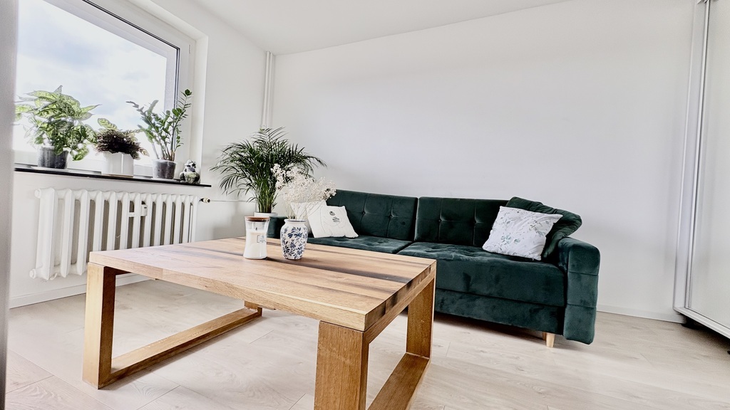 2 pokoje po remoncie | Balkon | Piwnica I Santocka