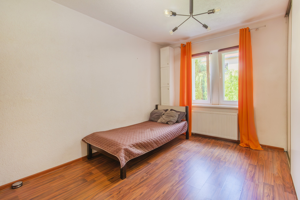 Centrum: 53 m², prywatny ogródek i parking!