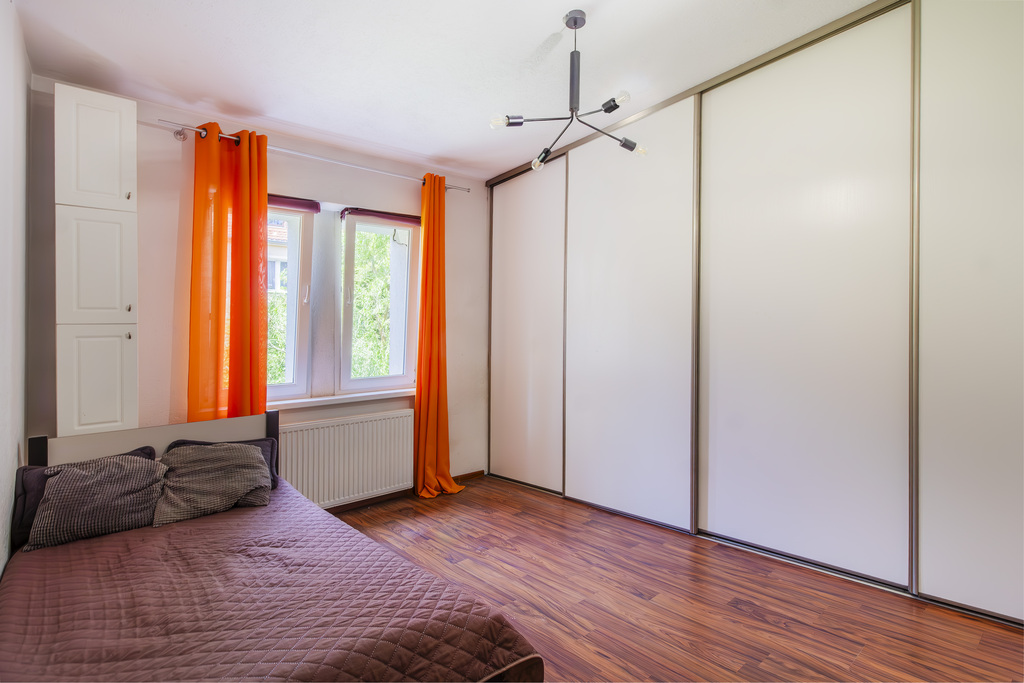 Centrum: 53 m², prywatny ogródek i parking!