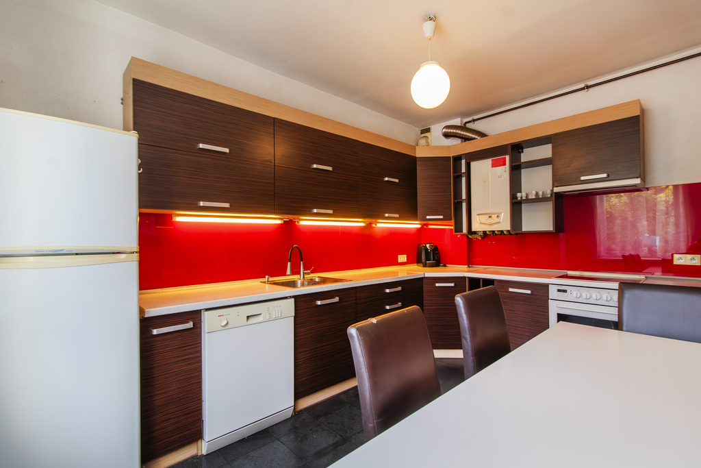 Centrum: 53 m², prywatny ogródek i parking!