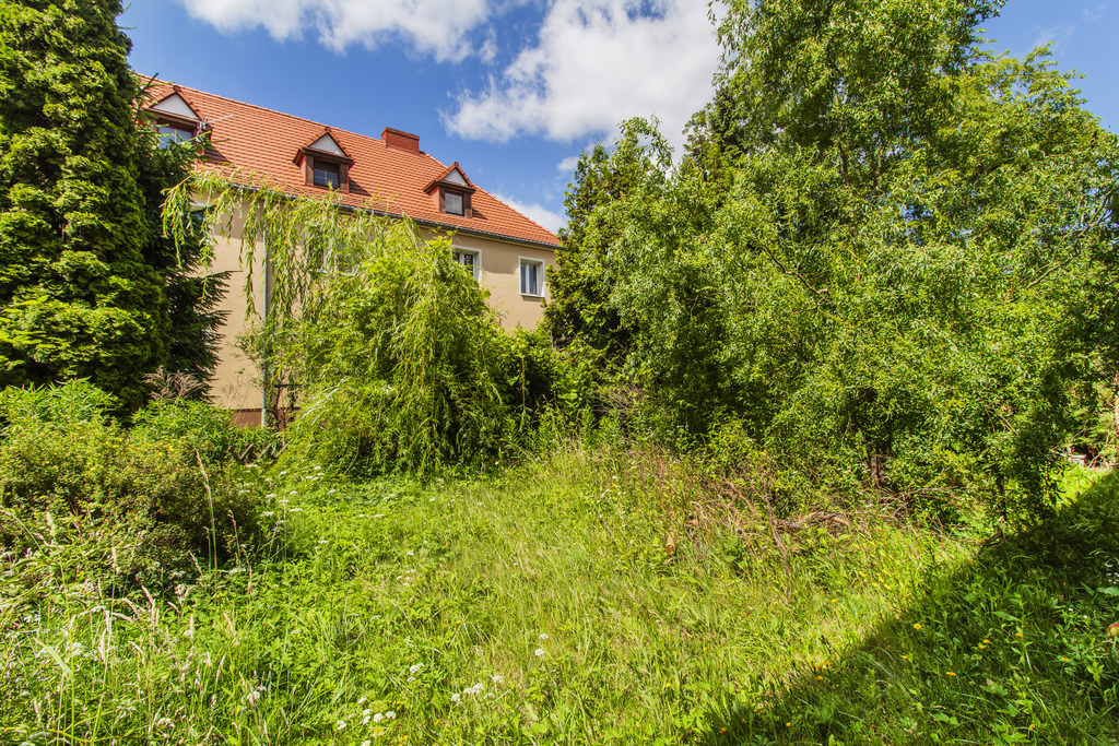 Centrum: 53 m², prywatny ogródek i parking!